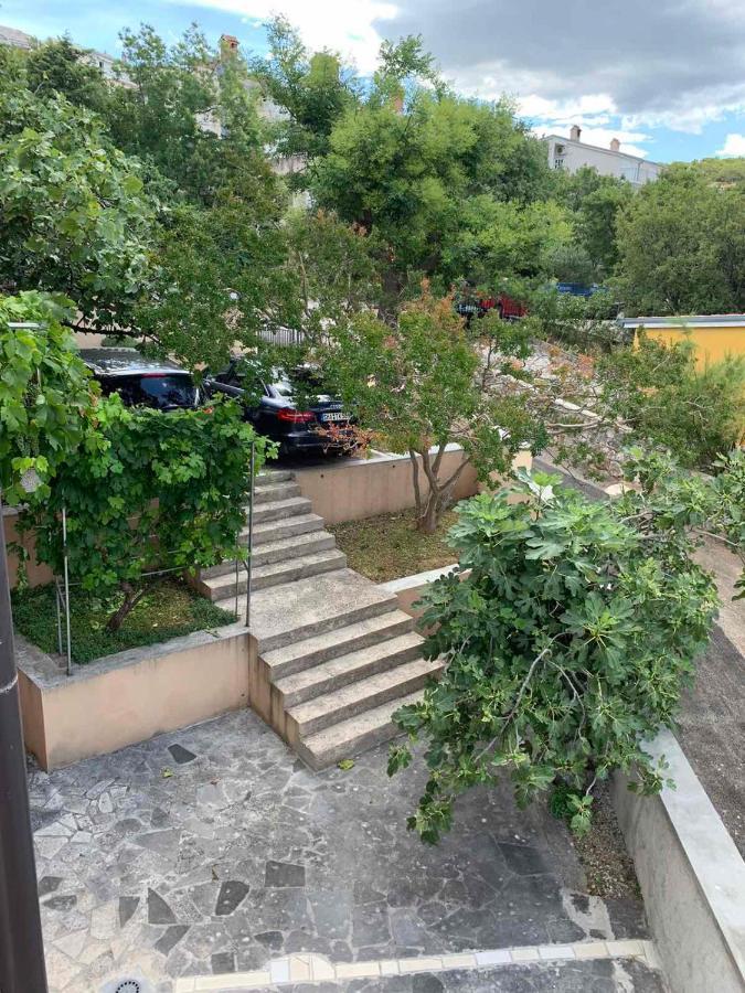 Apartmani Nada Klenovica Esterno foto