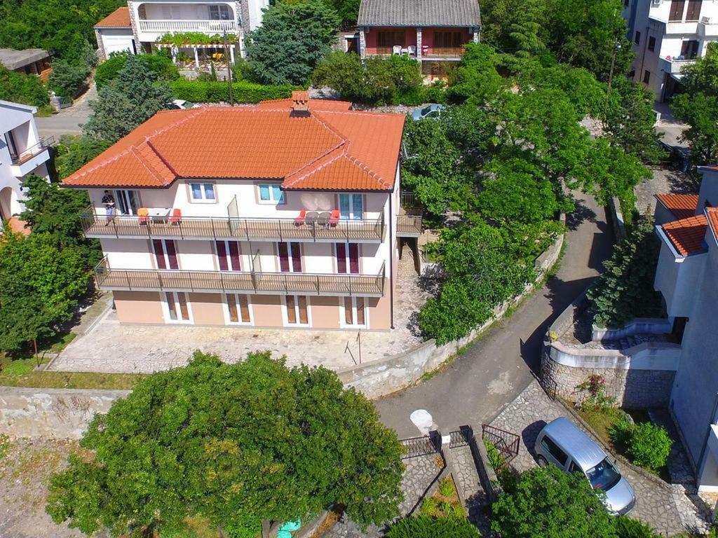 Apartmani Nada Klenovica Esterno foto